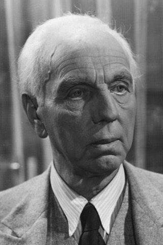 Rudolf Deyl as ministr financí in Dva týdny štěstí