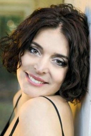 Nela Lucic as Sylvia in Monamour
