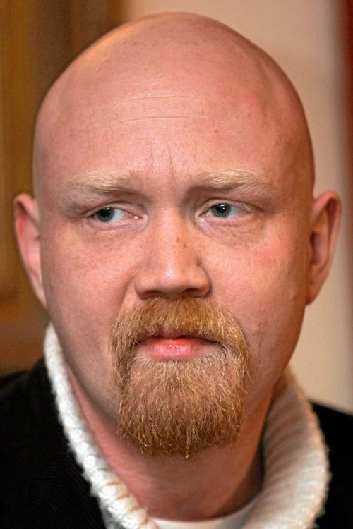 Morten Ståle Nilsen as Himself in The 7 Deadly Sins