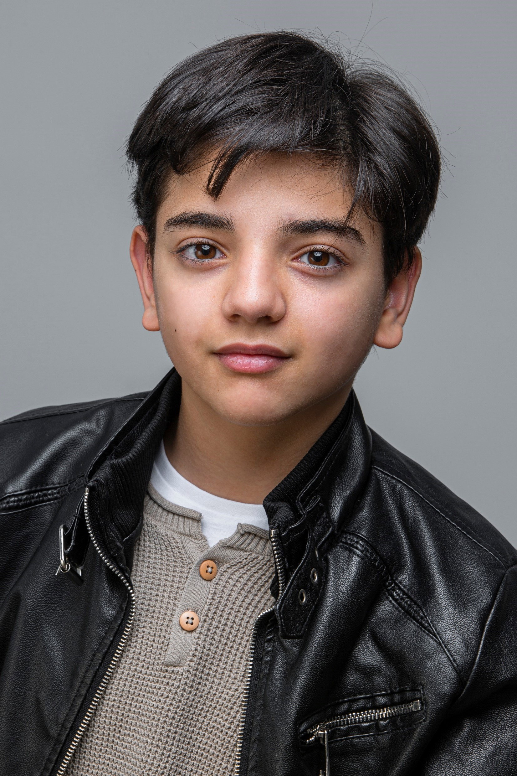 Francesco Giulio Cerilli as Mario Crimi in The Girl From Tomorrow