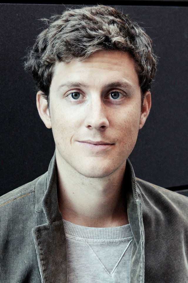 Tim Schwarzmaier as Julius (voice) in Felix: All Around the World