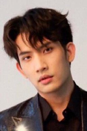Bas Karan Thongphan as Park in Time
