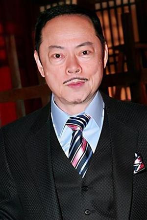 羅樂林 as Cheung Tou in The Man Who Kills Troubles