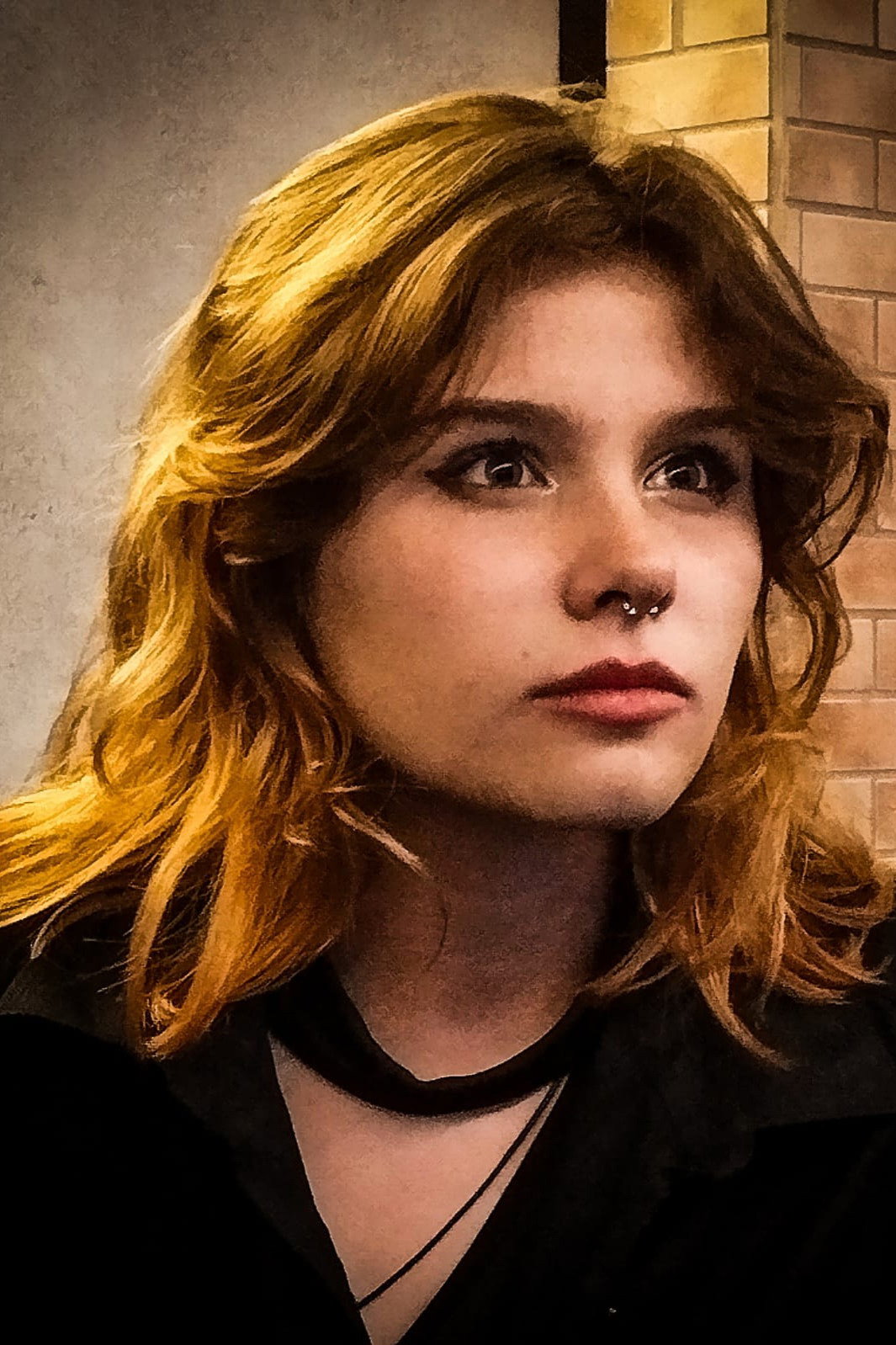 Sofia Froner Araujo as Dália in Florescência