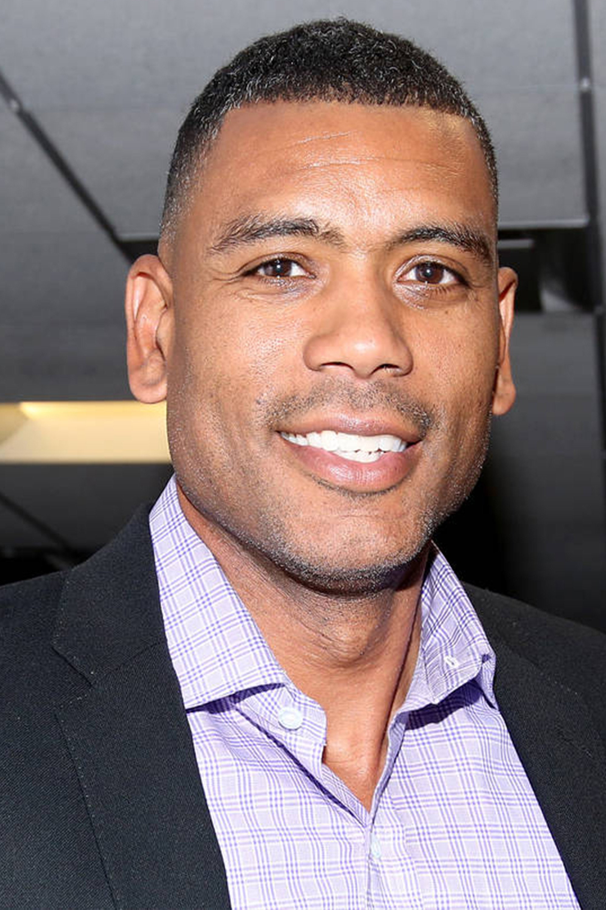 Allan Houston as Dean Carter in Black and White