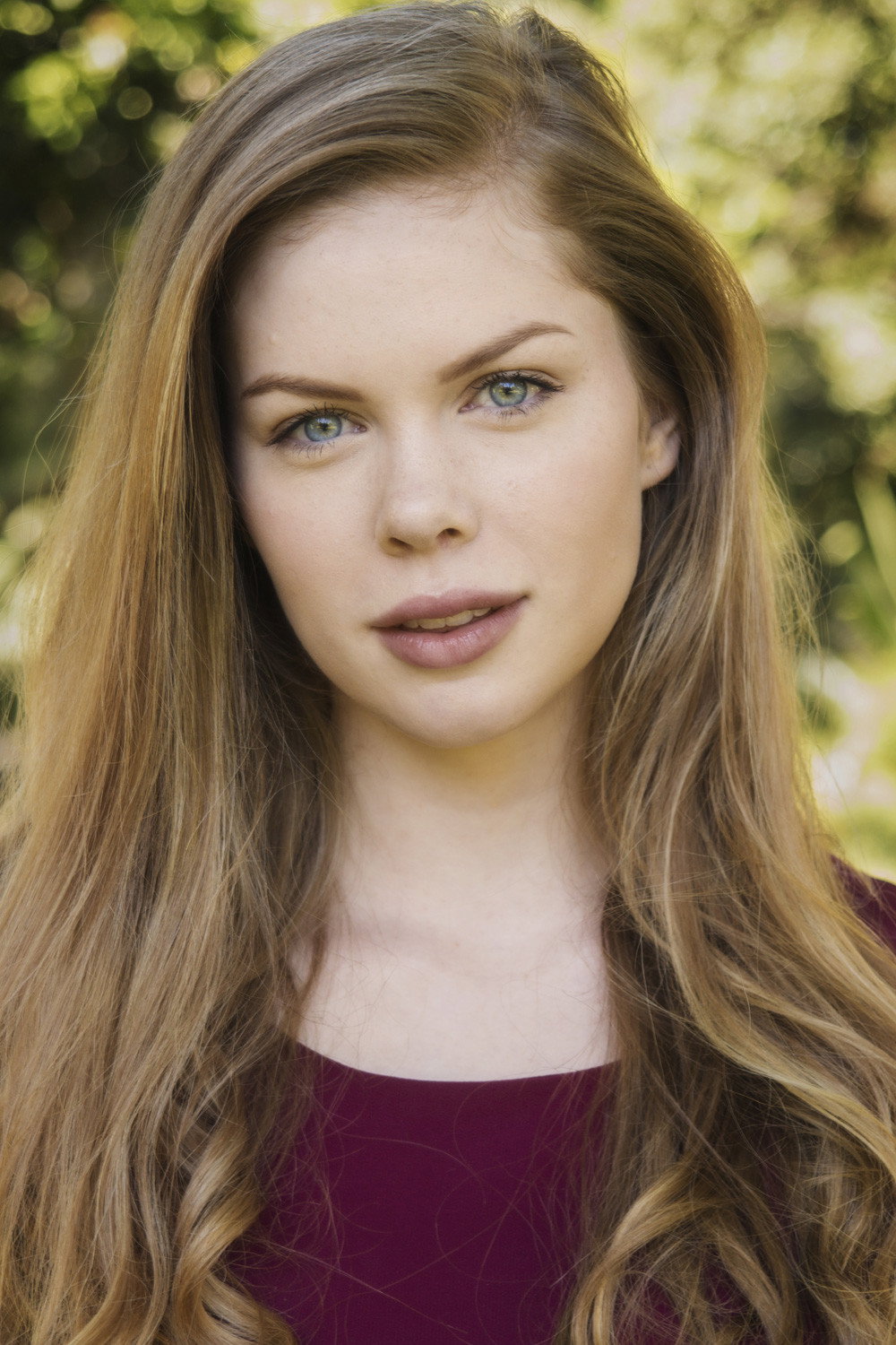Georgia Blizzard as Joan Blackett in The Singapore Grip