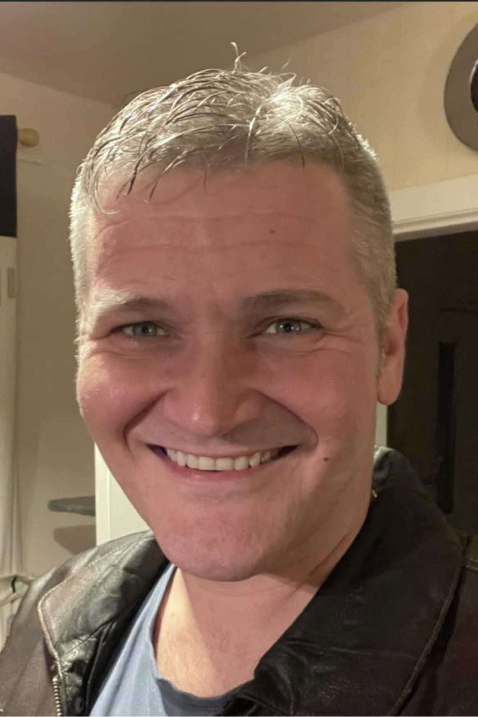 Lee Sheader as Dad / Past Dad in Mind Games