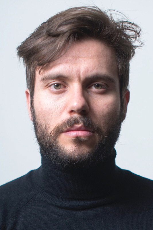 Josue Guerra as Oscar Vazquez 'El Diablo' in El despertar