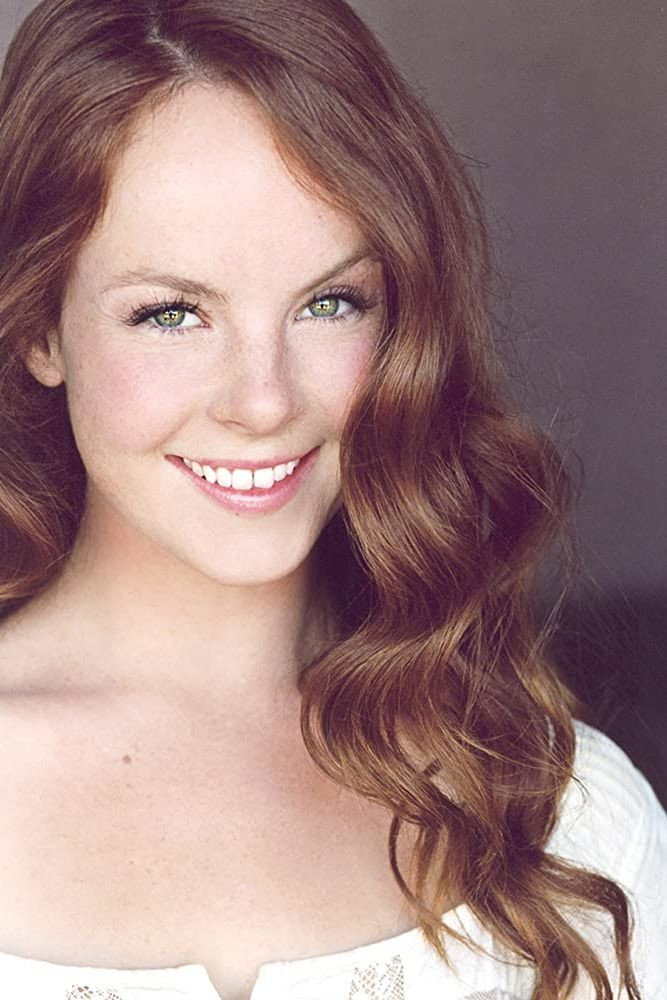 Aviva Baumann as Nicola in Superbad