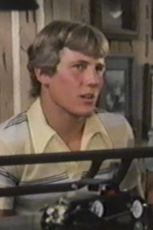 Stewart Petersen as John Sager in Seven Alone