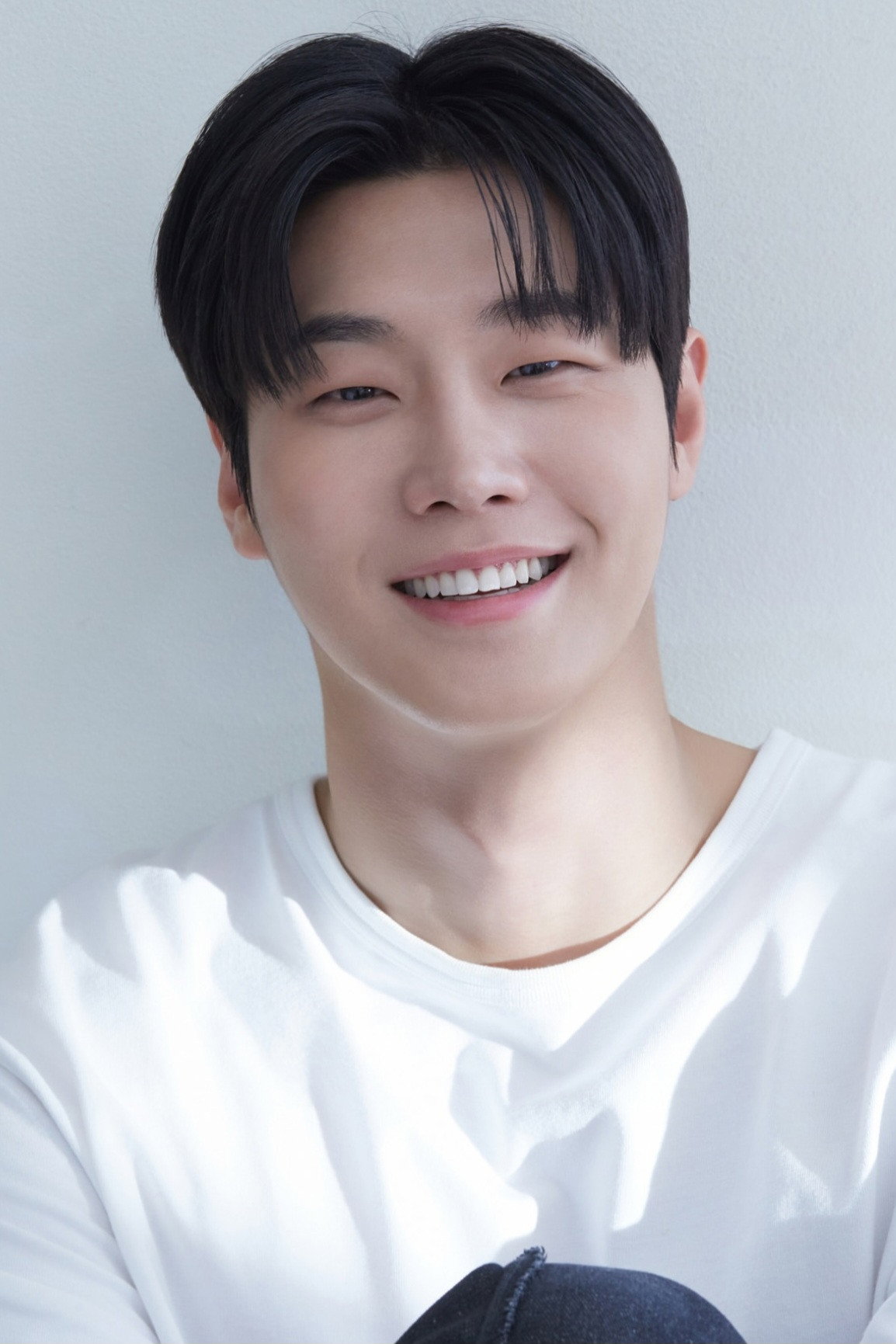 김택 as Park Joon-hyuk in A Head Coach's Turnover
