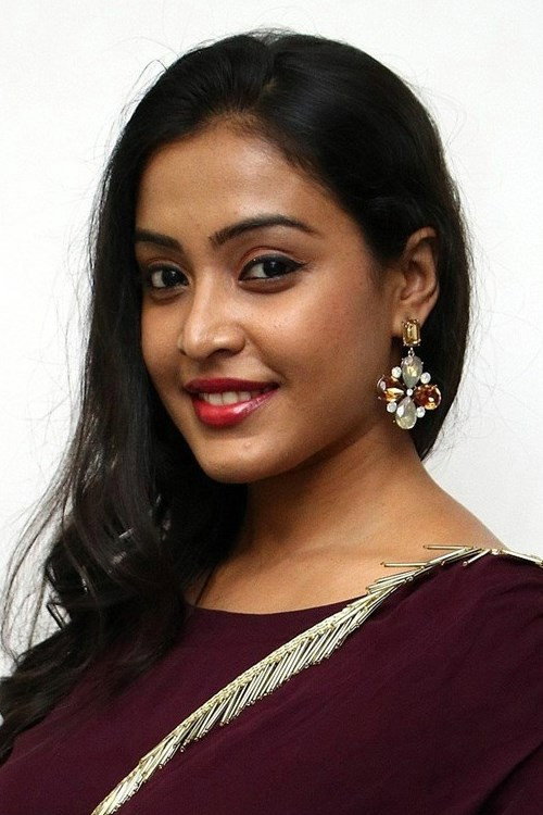 Ashwini Chandrashekaran as Kavitha in Jiivi
