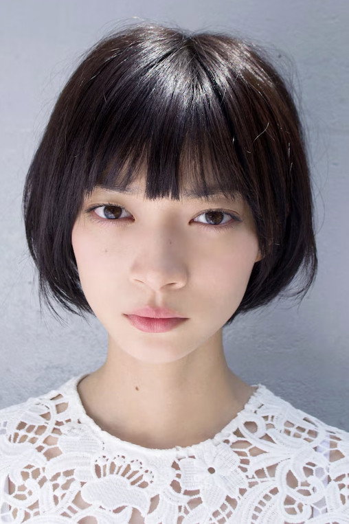 田中真琴 as Shibano Mai in The Nearest Utopia