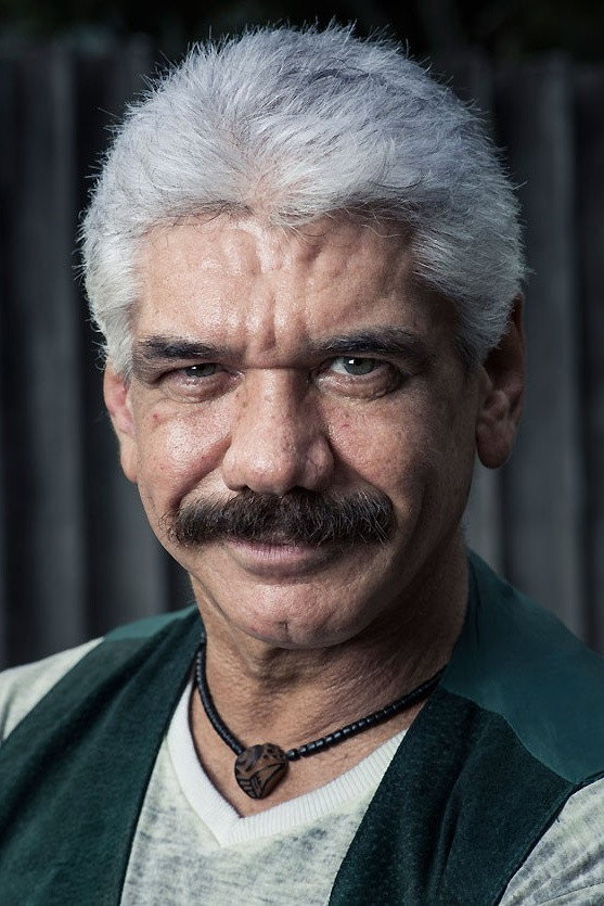 Jackson Antunes as Marcelo Drummond in Estranho Amor