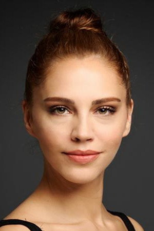 Fulden Akyürek as Sevim Soylu in Bir Deli Rüzgar