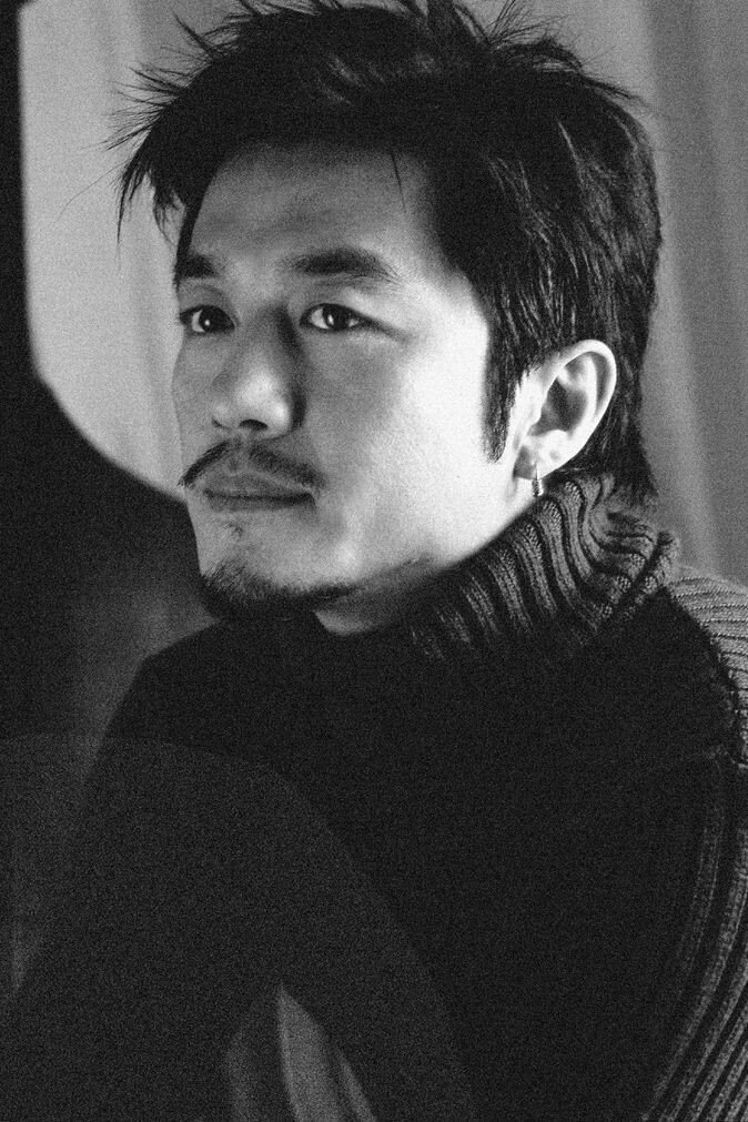 Li Yapeng as Xiaopeng in Beach