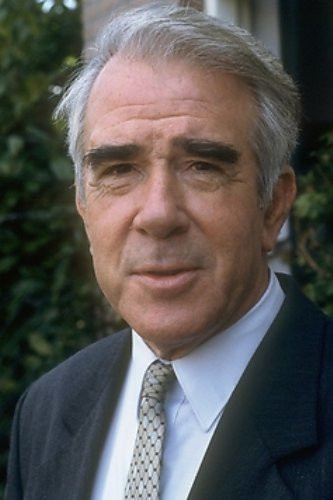 Wim Van den Heuvel as Cesare Aribaldo Argento in Cesare