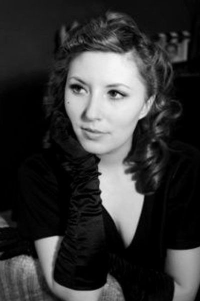 Angela Clarke as Brenda Doyle in Blonde Fist
