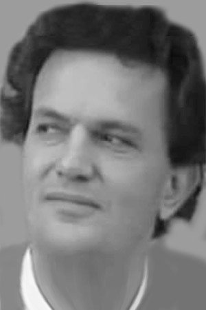 Milan Erak as Rile in When the Pigeons Arrive