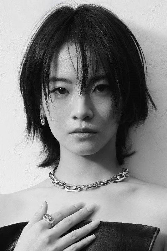 李庚希 as Shen Mo in The Long Season