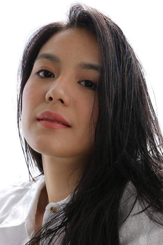 Ritz Azul-Guy as Sophia Madrid in The Promise of Forever