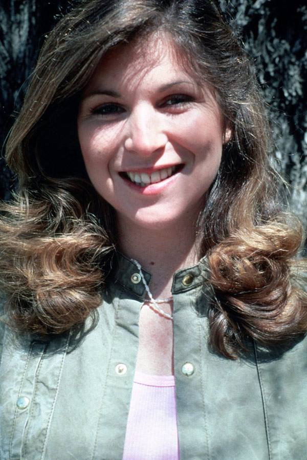 Tracie Savage as Tracie Savage in 13 Fanboy