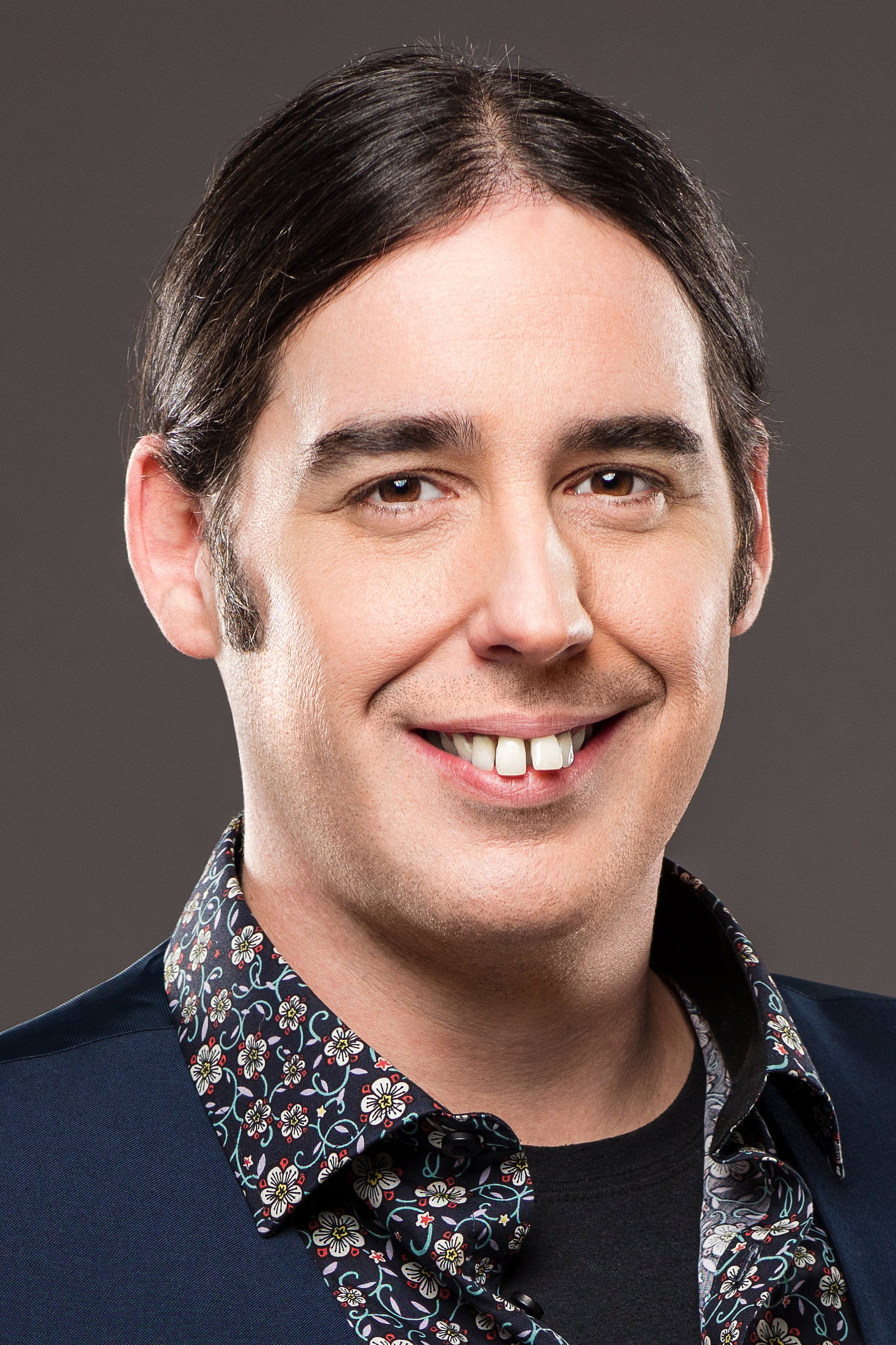 Vincent Léonard as Self in La balloune