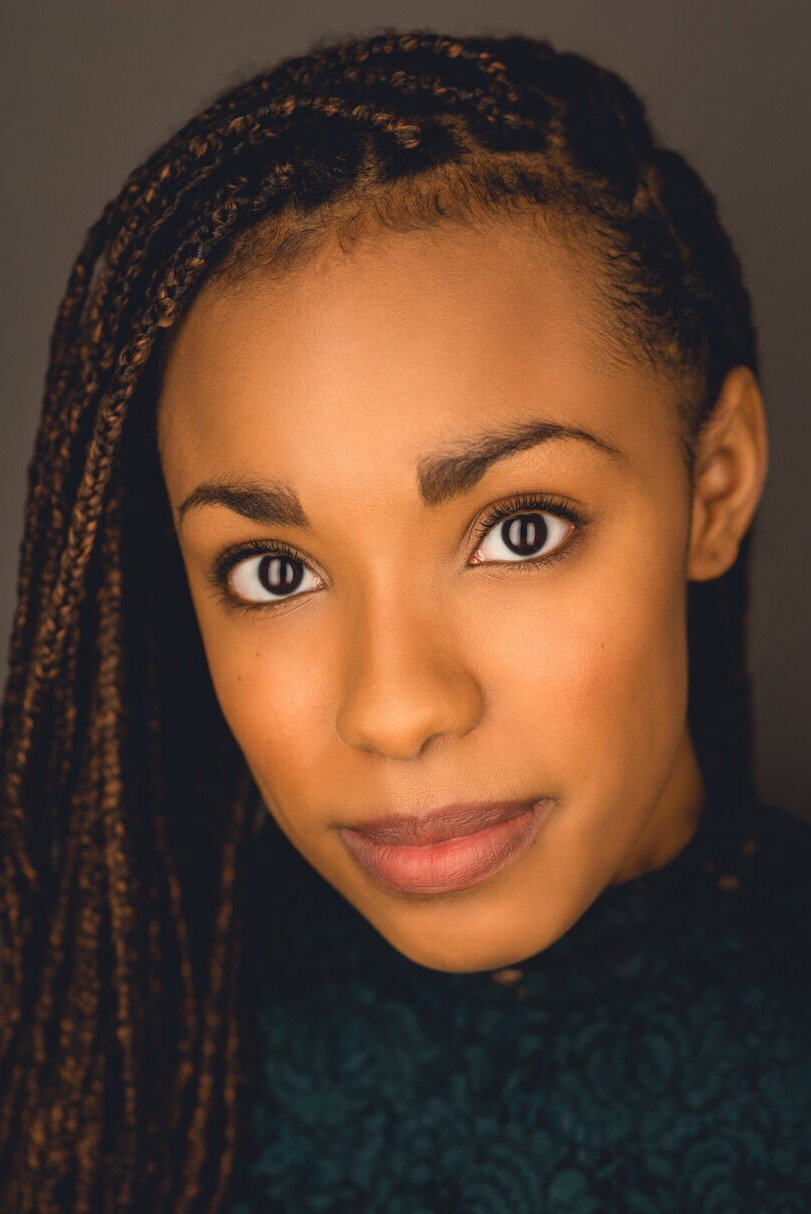 Jasmine Batchelor as Gwen Canedy in A Journal for Jordan