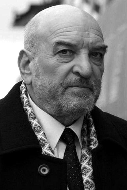 Алексей Петренко as генерал Егоров in In August of 1944