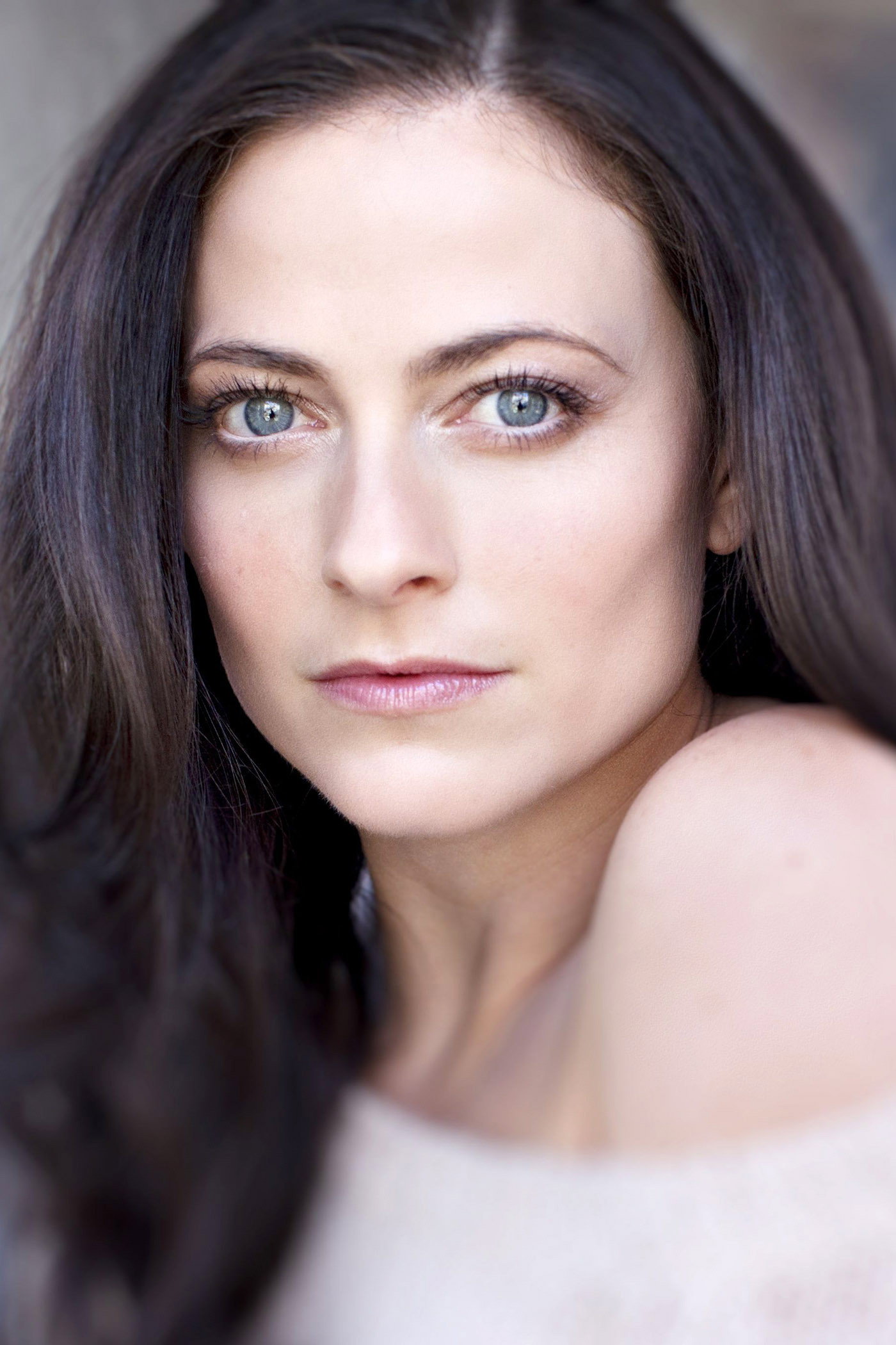 Lara Pulver as Katrynia Borlú in The City and the City