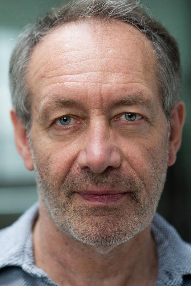 Robert Hunger-Bühler as Prof. Thalmann in Decision Game