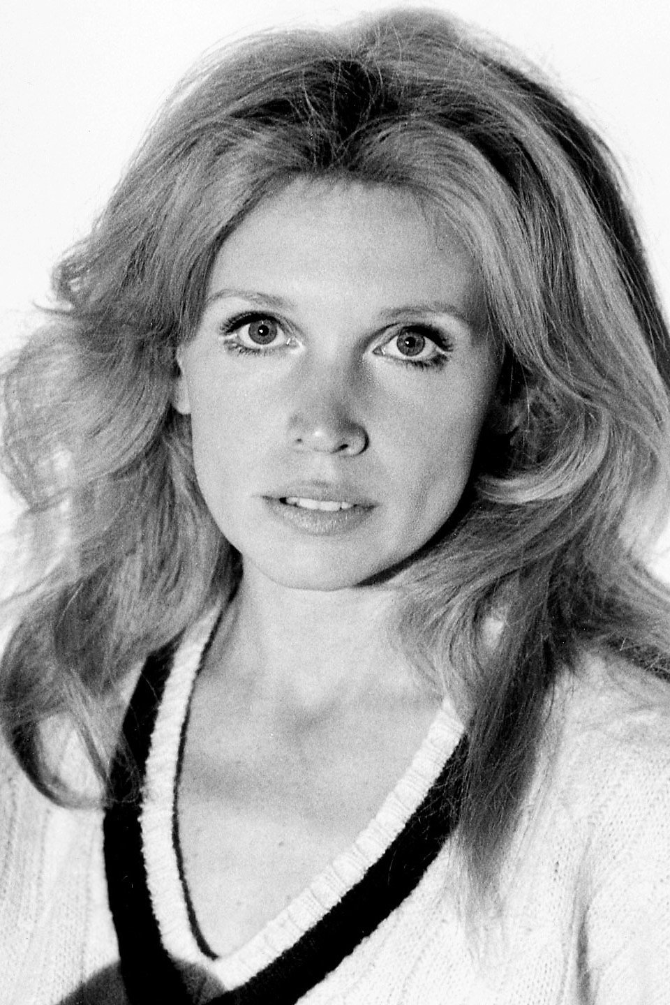 Susan Anspach as Elinor Grant in Space