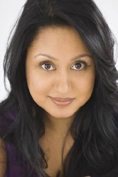 Neerja Sharma as Vandana in Cosmopolitan
