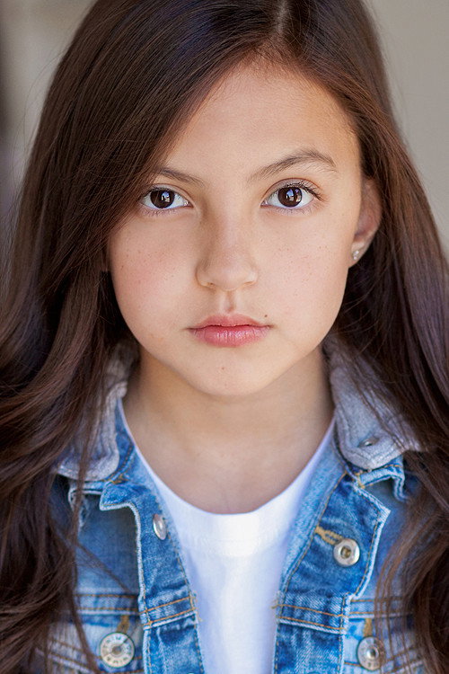 Elle Paris Legaspi as Valentina Acosta in Party of Five