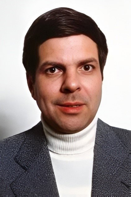 Wolfgang Jansen as Max in Die Straße