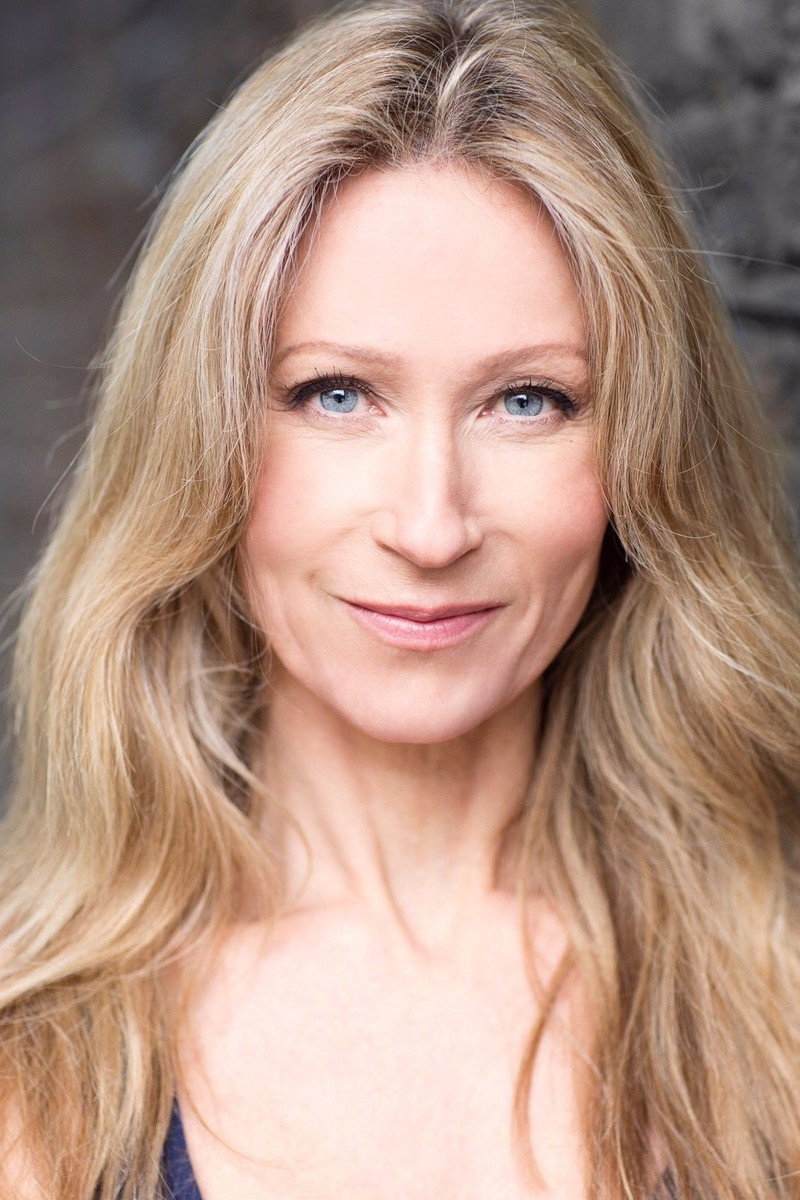 Angela Dixon as Mum in Drained
