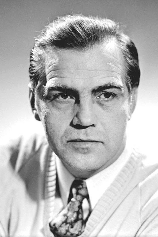 Laimonas Noreika as Lev Iosifovich Polyakov in Visit to the Minotaur