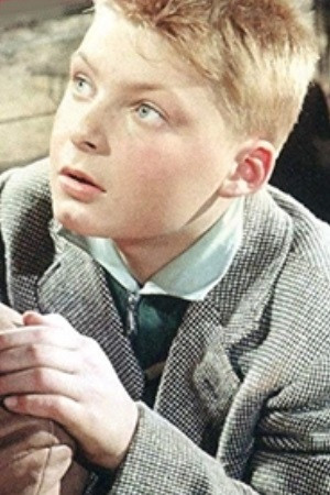 Jochen Hesse as Hannes Wille in Die Schönste