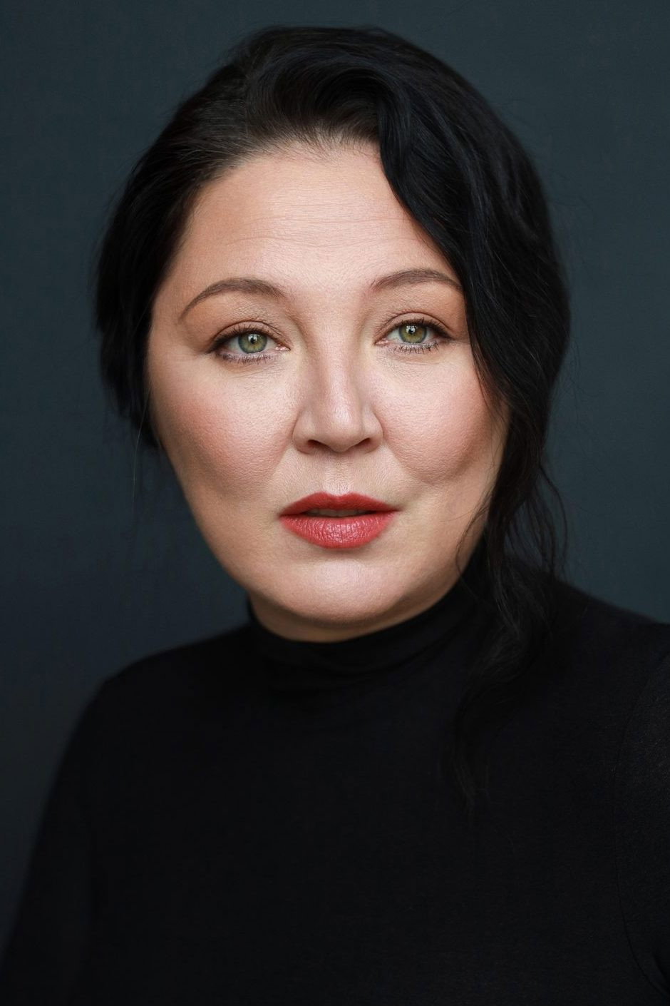 Юлия Волкова as Марта (жена Риекки) in Охота на дьявола
