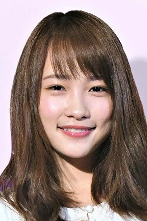 川栄李奈 as Miwa Kandagawa in I'm a D-list Handler