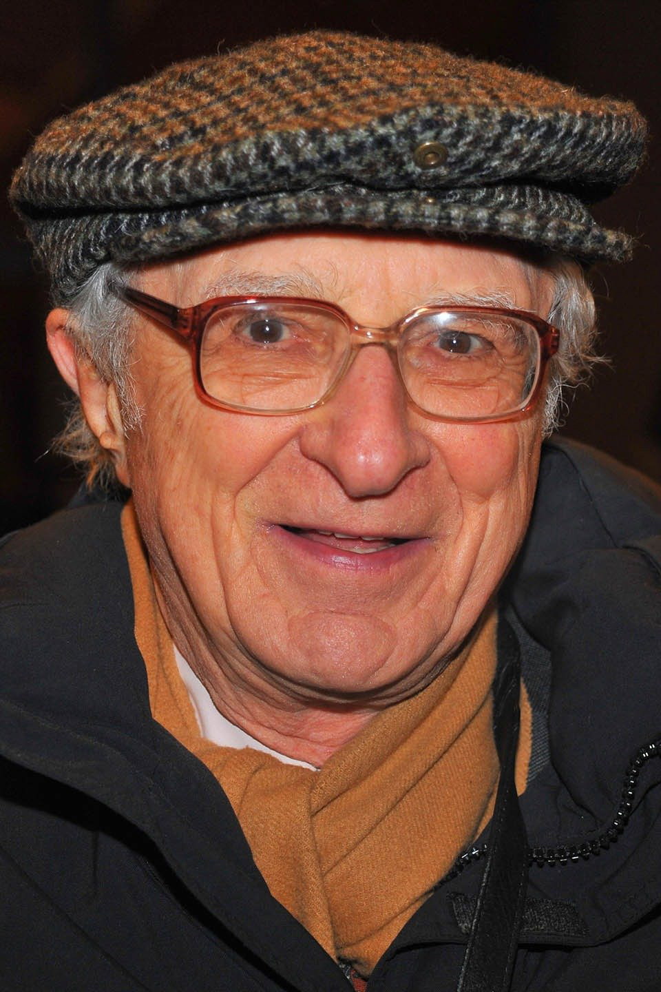 Sheldon Harnick as Self in Bathtubs Over Broadway