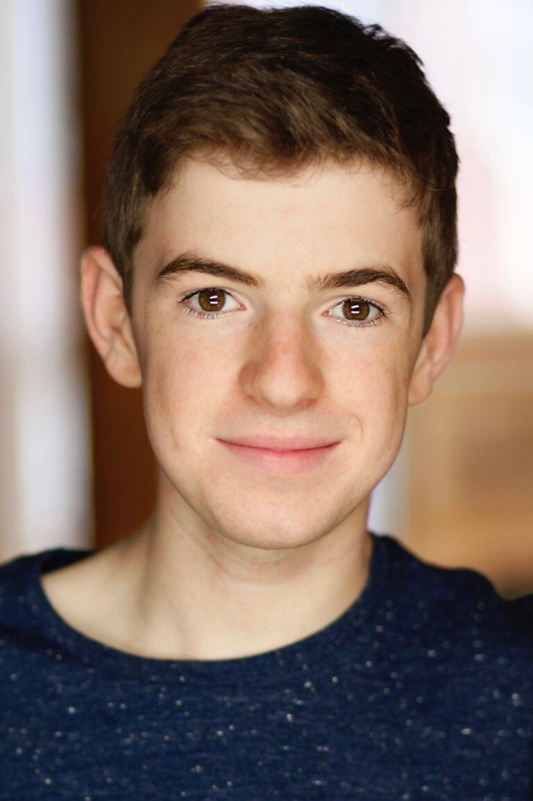 Jason Spevack as Oscar Lorkowski in Sunshine Cleaning
