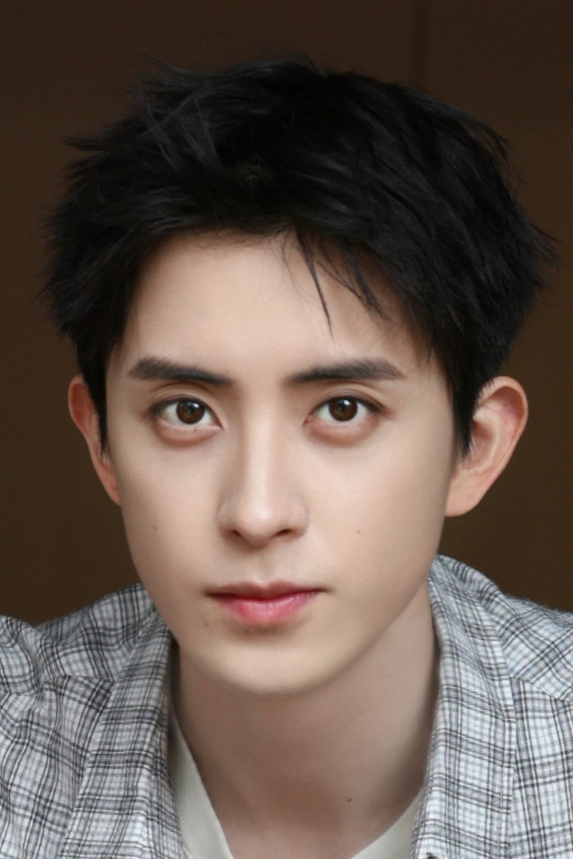 敖瑞鵬 as Li Changshou in Pull Strings