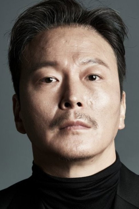 조운 as 장기흥 in Black Rain: Chronicles of Evil