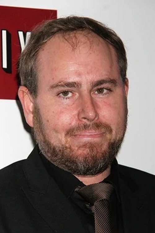 Tommy Karlsen as Proffen in Death at Oslo Central