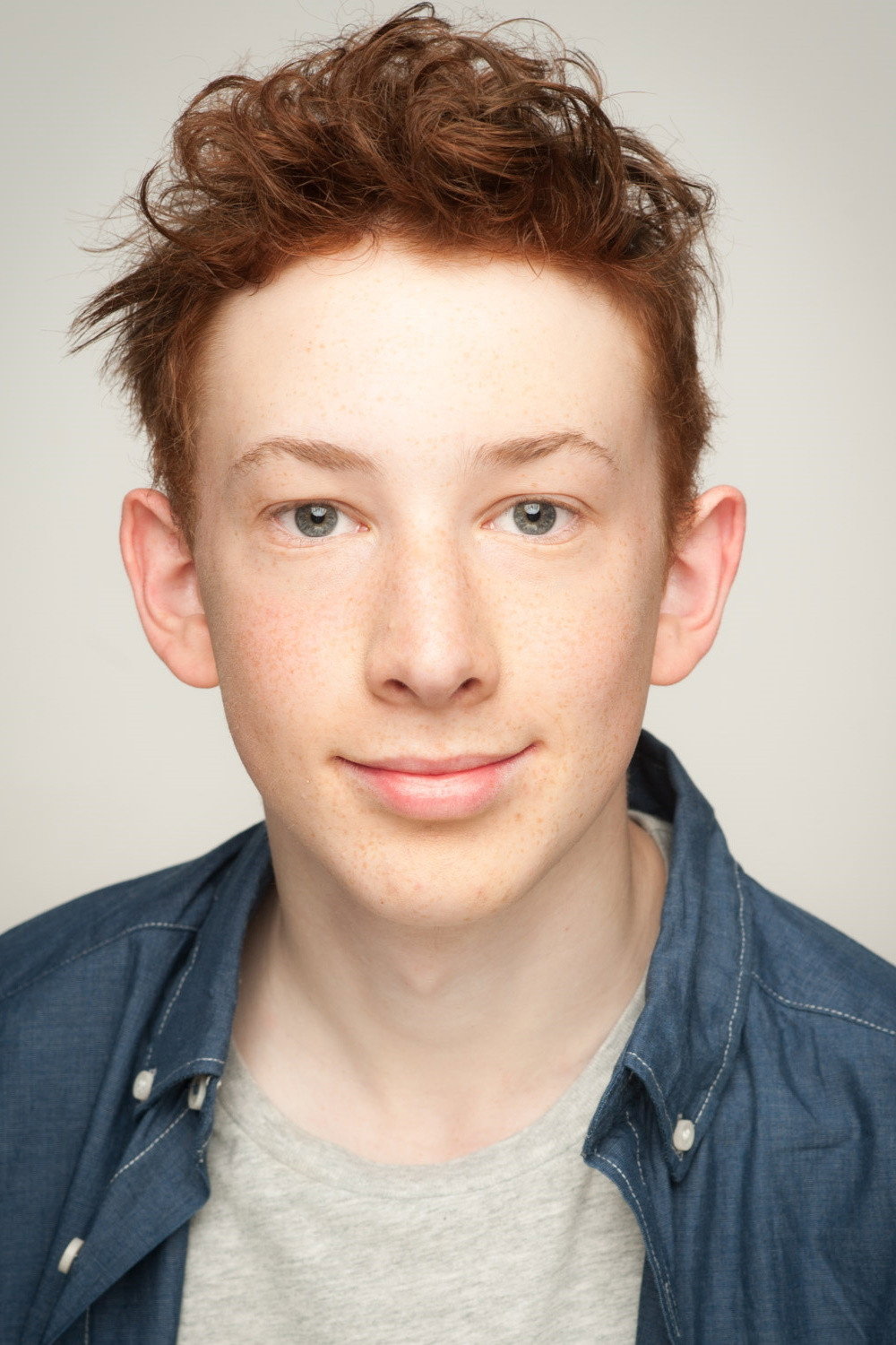 Harrison Feldman as Elliott in Girl Asleep