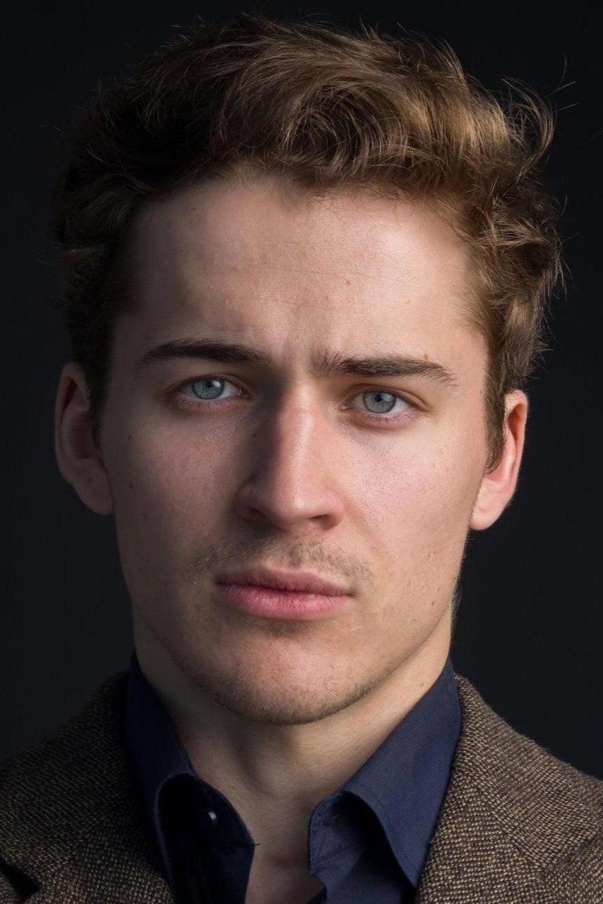 Никита Касьяненко as Anton (as a youth) in Son-in-Law