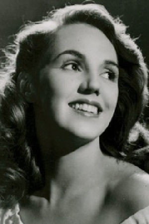 Carol Raye as Maggie in The Journalist