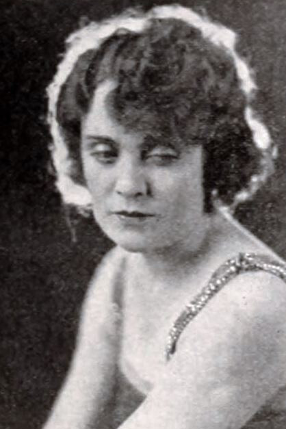 Kathleen O'Connor as Nell Morgan in The Midnight Man