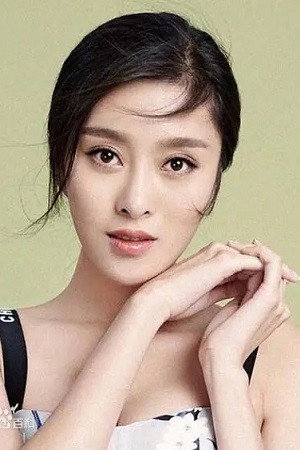 Kong Ying Hong as Lu Shun Juan in My Harakuro Boss